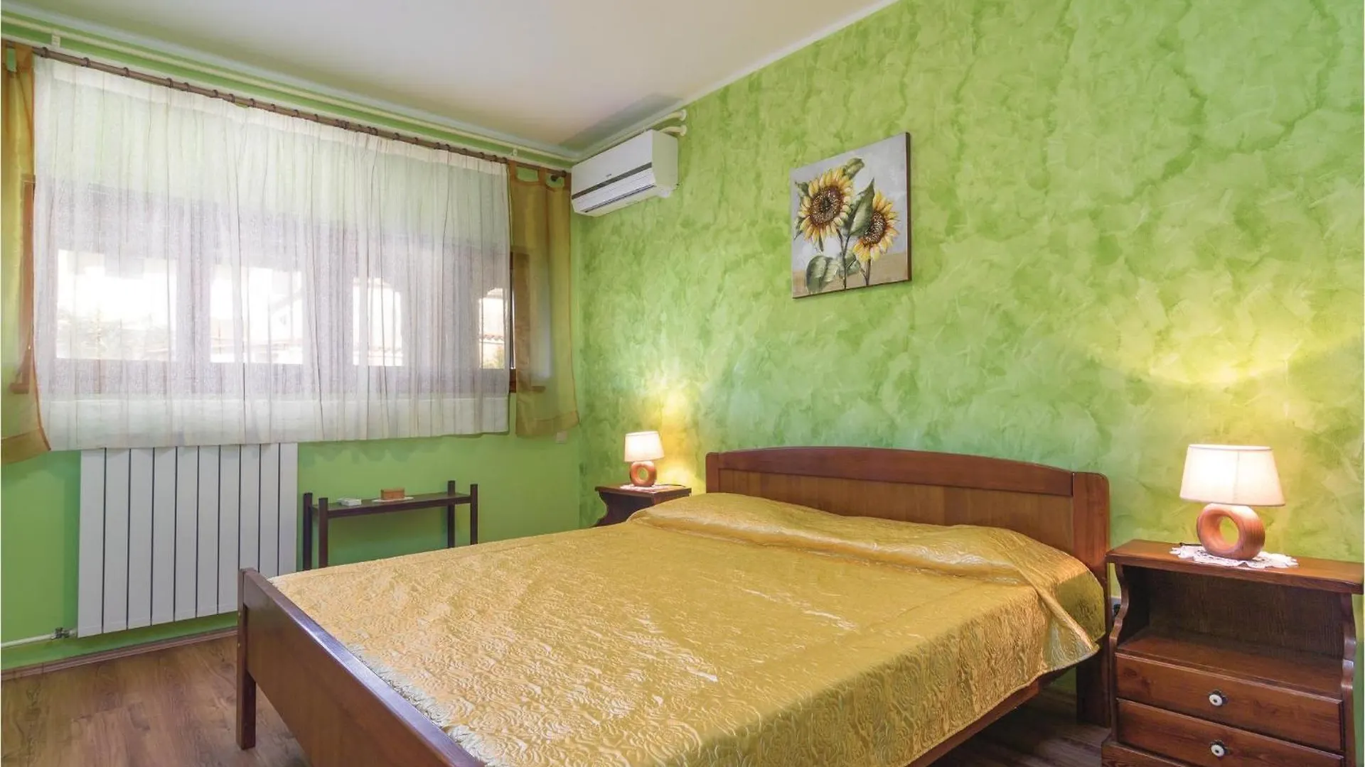 Cozy Home In Pula With Outdoor Swimming Pool